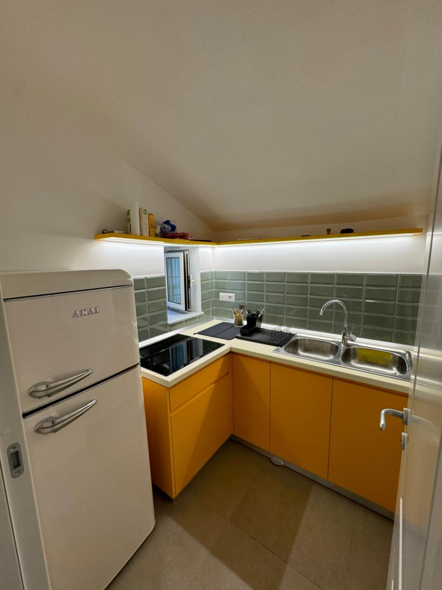 Palazzo Medici A Materdei Apartment Naples